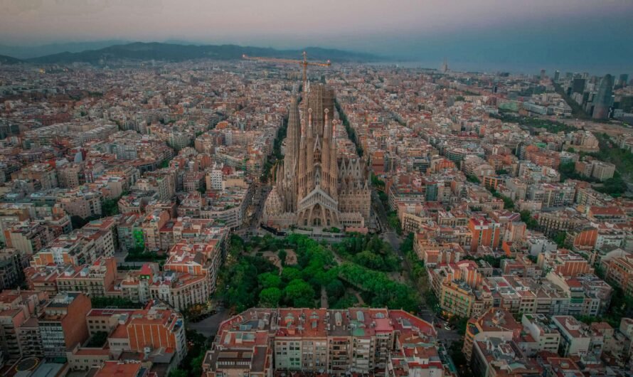 Los mejores free tours en Barcelona (2025)