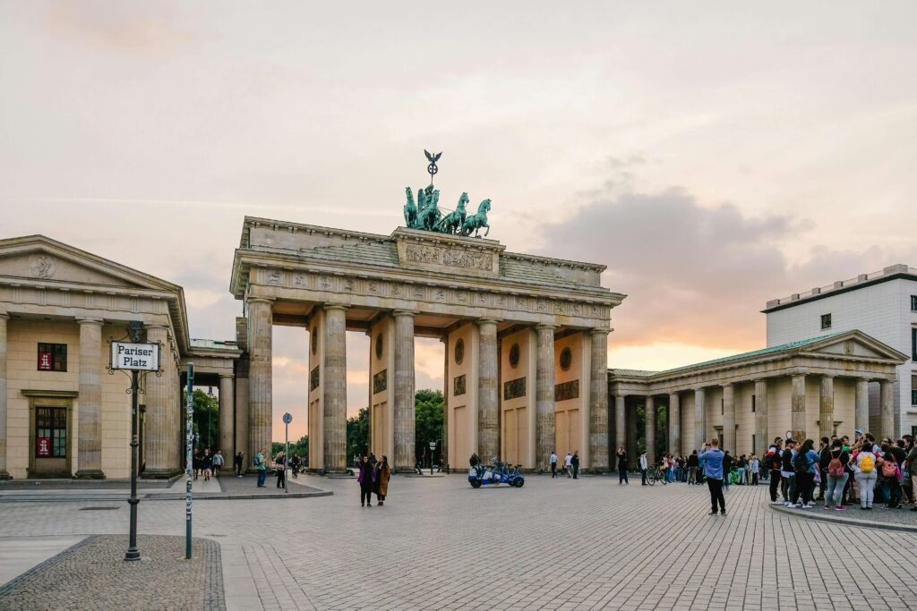 Puerta de Brandeburgo en Berlín, Alemania, uno de los lugares imprescindibles que ver en Alemania en 3 días