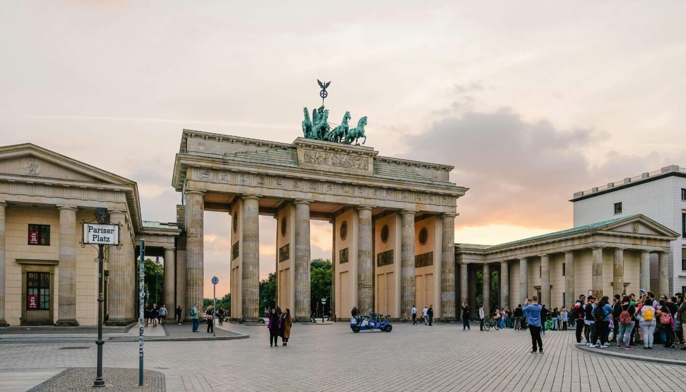 Puerta de Brandeburgo en Berlín, Alemania, uno de los lugares imprescindibles que ver en Alemania en 3 días