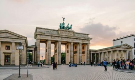 Puerta de Brandeburgo en Berlín, Alemania, uno de los lugares imprescindibles que ver en Alemania en 3 días
